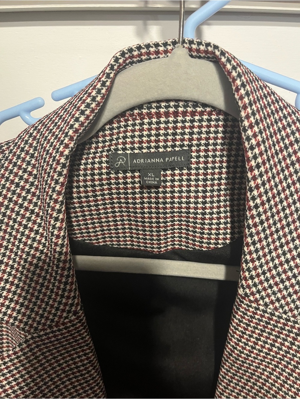 Adrianna Papell Black, White & Burgundy Houndstooth Blazer